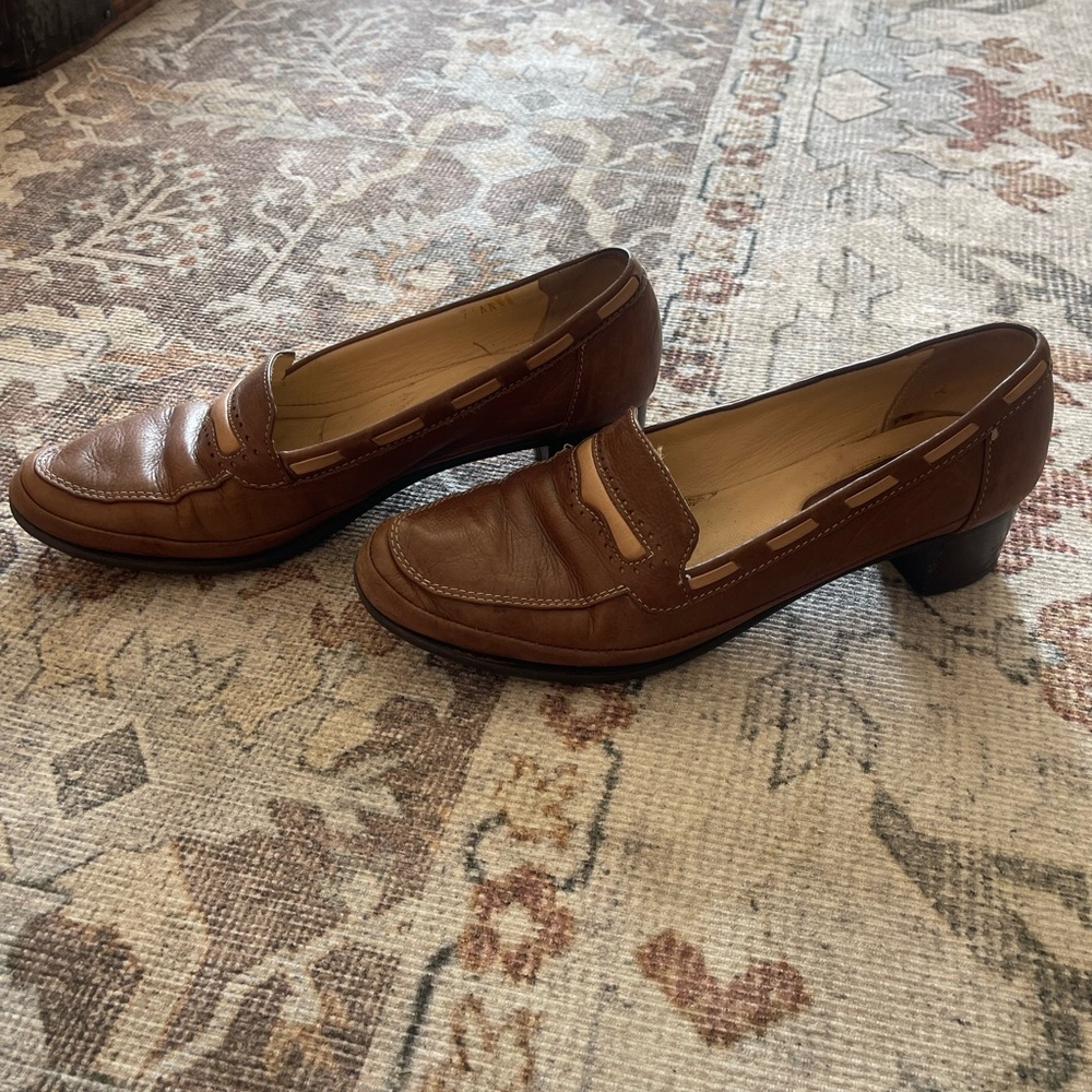 rangoni heeled loafers